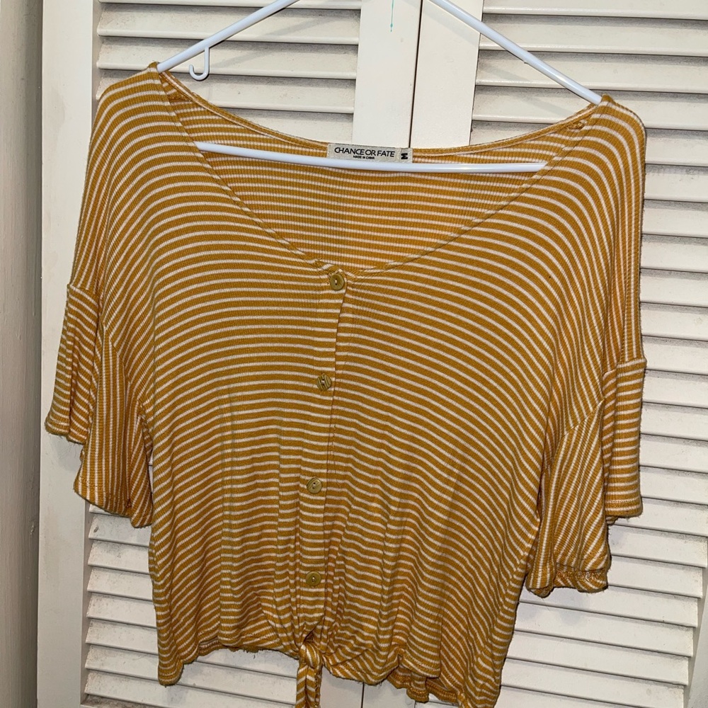 Yellow bell sleeve top!
